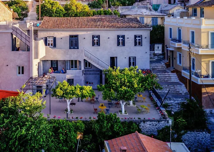 Aethra Boutique Rooms