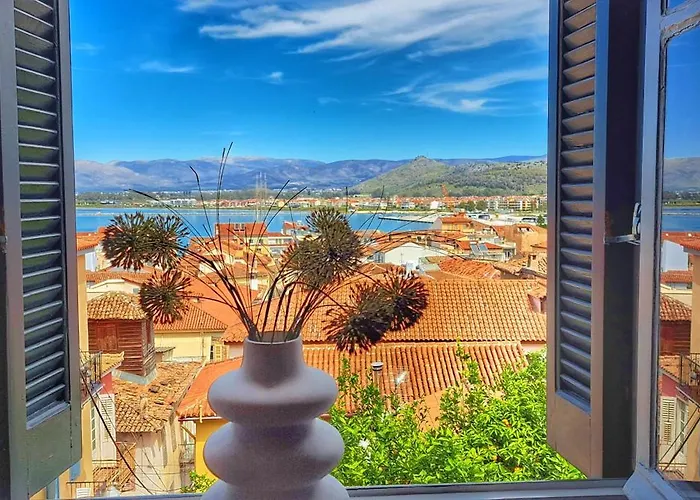 Aethra Boutique Rooms