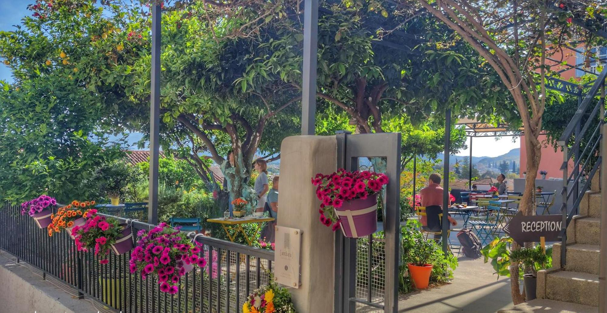 Aethra Boutique Bed and breakfast 3*